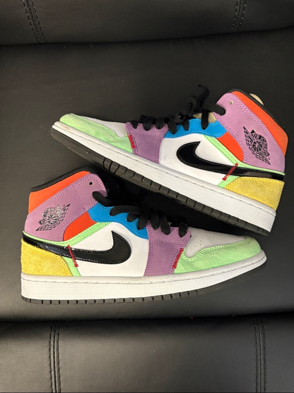 Nike Air Jordan 1 Mid SE multicolor “light bulb 💡Multicolor Suede Panel Sneakers